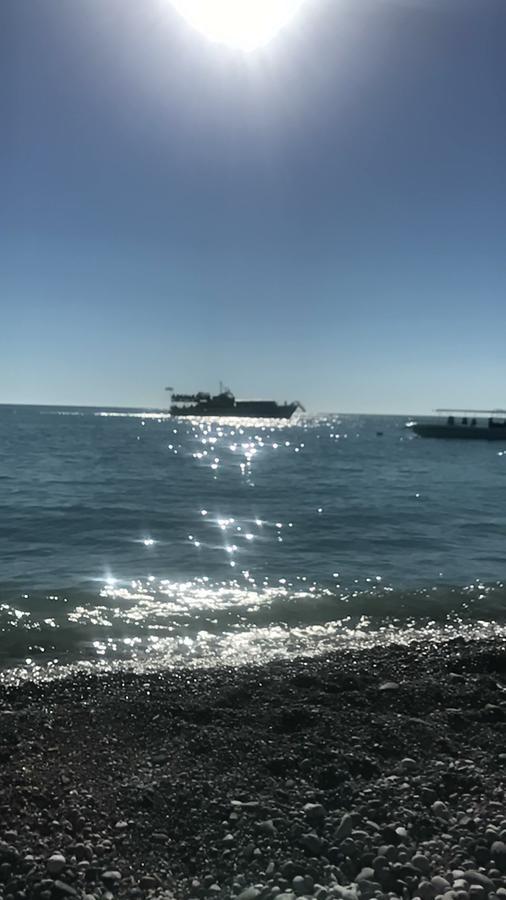 Guest House U Antoniny Γκάγκρα Εξωτερικό φωτογραφία