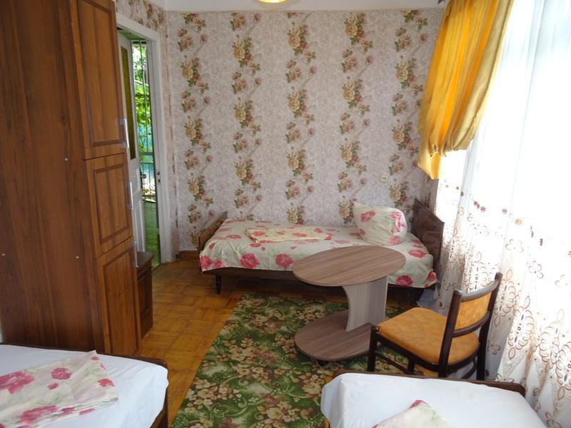 Guest House U Antoniny Γκάγκρα Εξωτερικό φωτογραφία